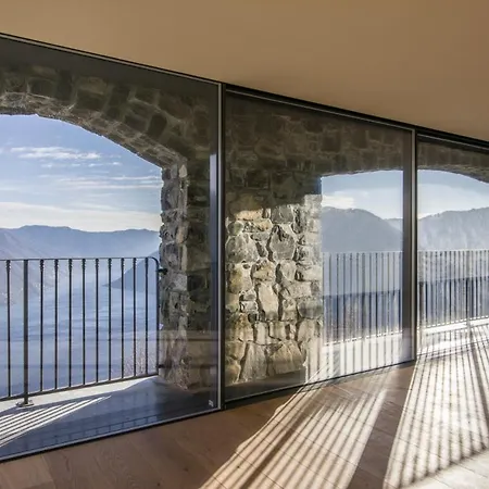 Villa Sleeps 12 With Pool Air Con And Wifi *