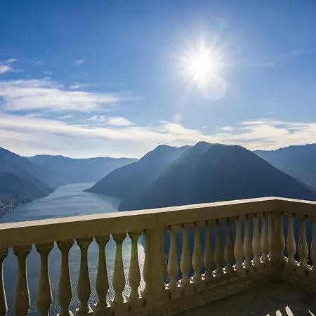 Sleeps 12 With Pool Air Con And Wifi Pigra