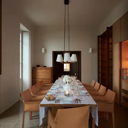 Villa Sleeps 12 With Pool Air Con And Wifi *